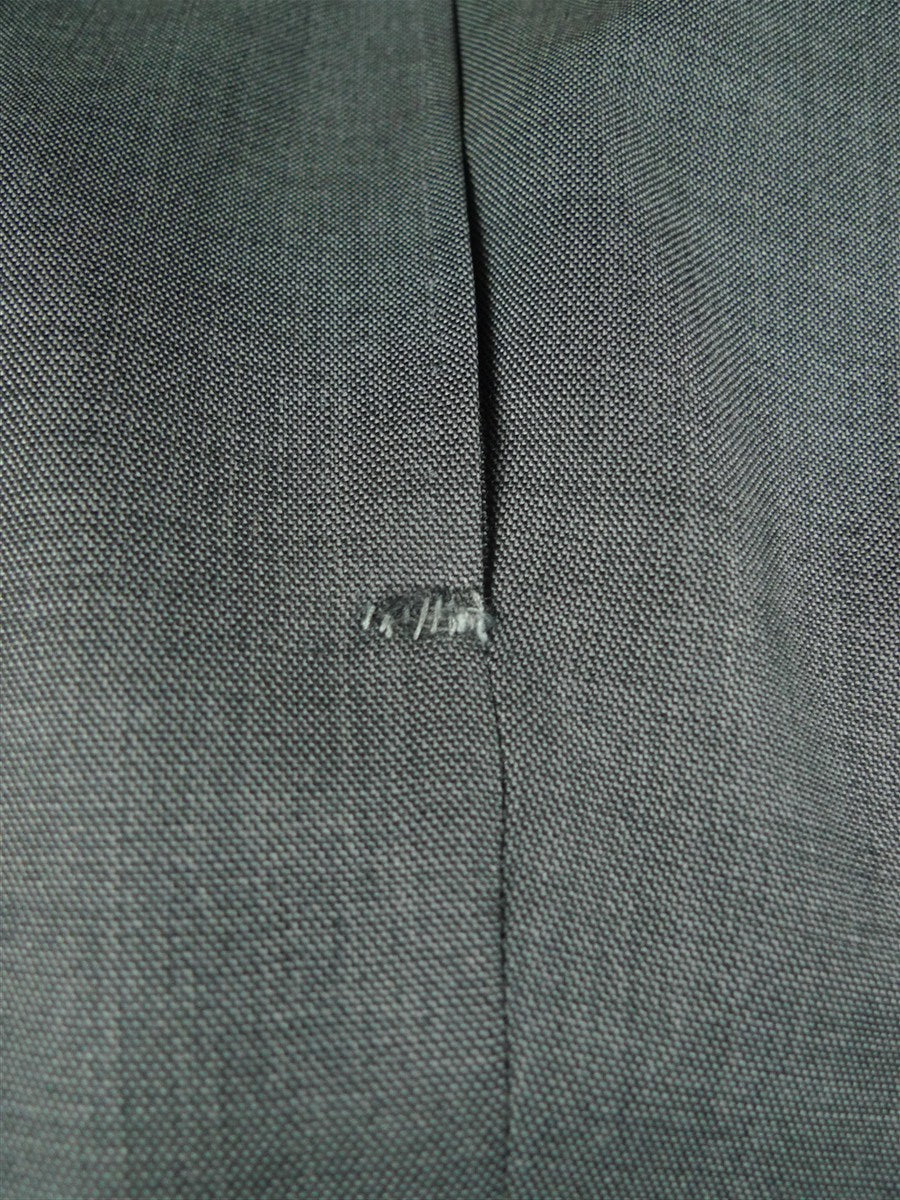 26/0631 madrid 1995 bespoke canvassed grey pick weave d/b worsted suit 43-44 regular