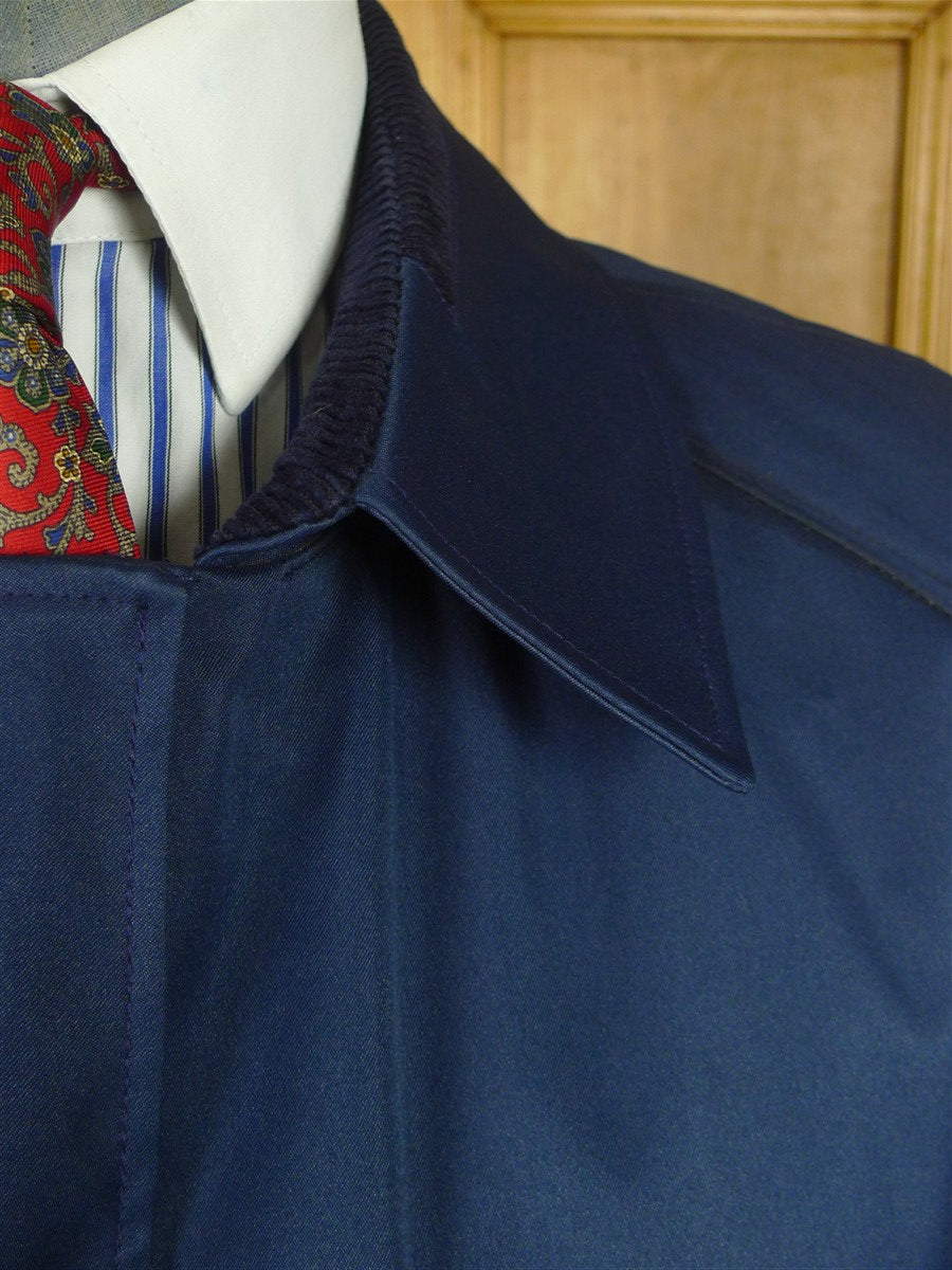 26/0658 wonderful immaculate vintage gannex navy blue coat raincoat overcoat mac 48-50