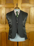 26/0699 mint kilt society charcoal grey twist kilt jacket & waistcoat w/ staghorn buttons 40 regular