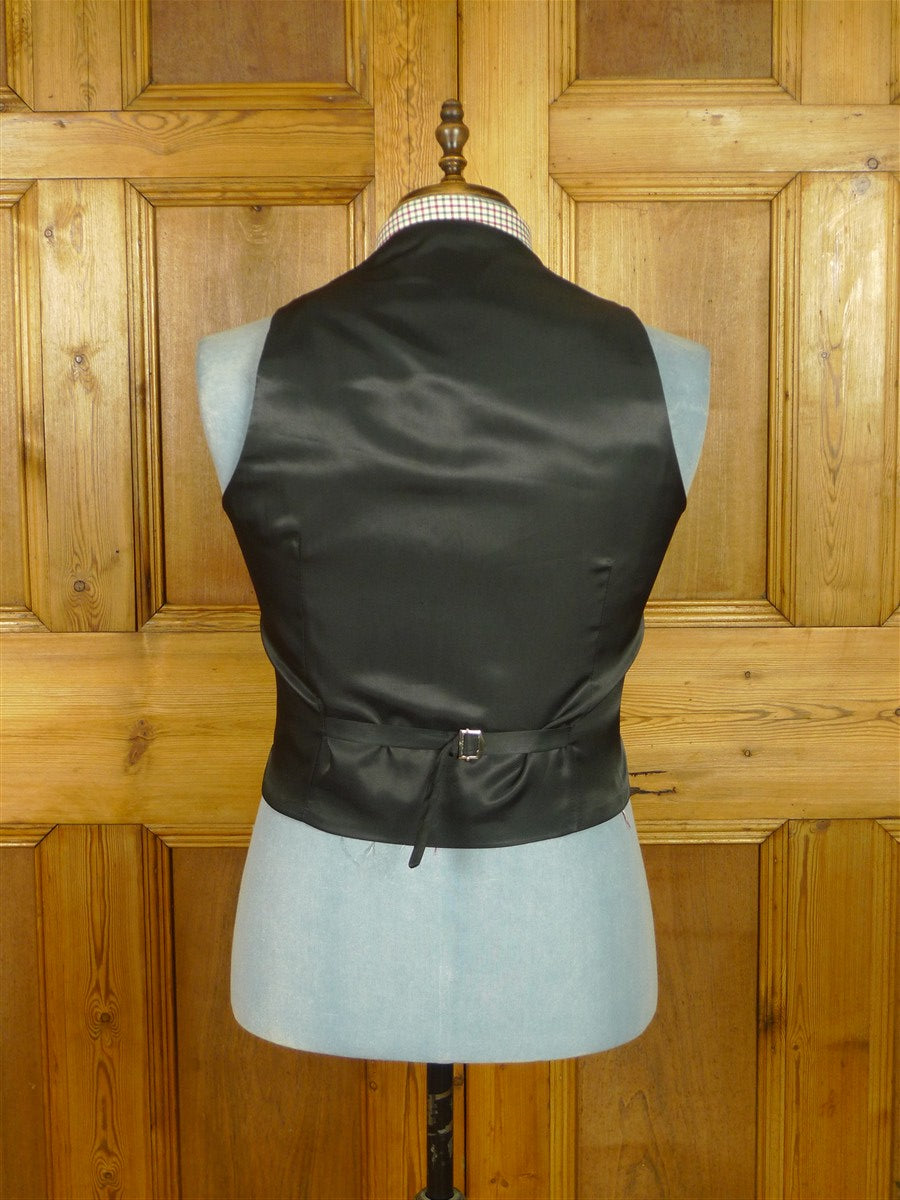 26/0699 mint kilt society charcoal grey twist kilt jacket & waistcoat w/ staghorn buttons 40 regular