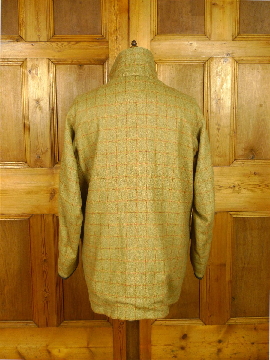 26/0696 new w/ tags (slight seconds) musto wp check tweed shooting coat 45