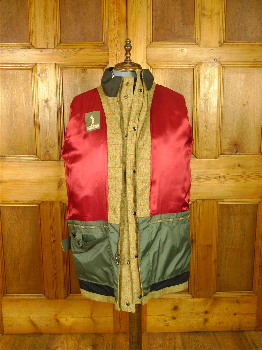 26/0696 new w/ tags (slight seconds) musto wp check tweed shooting coat 45