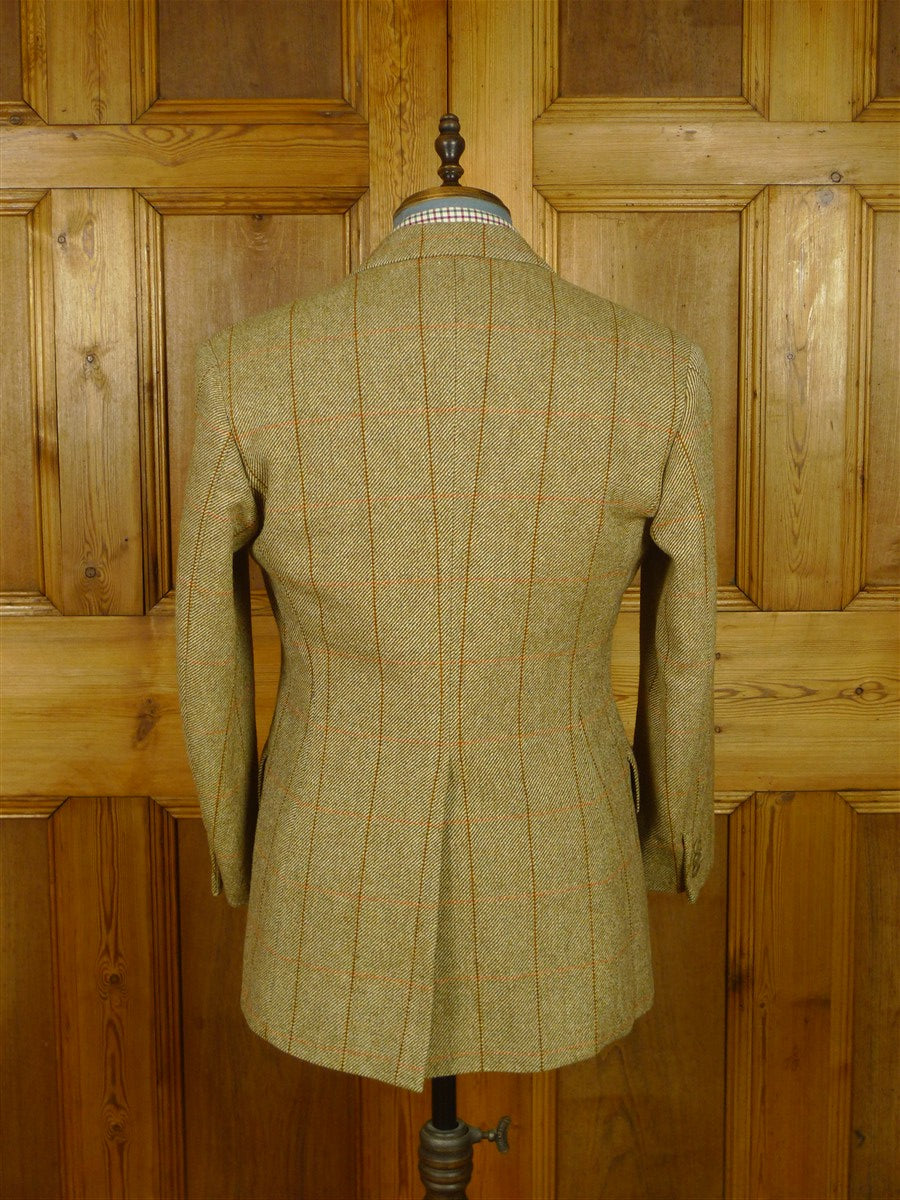 26/0688 immaculate vintage heavyweight savile row bespoke green / brown wp check tweed jacket 38 short