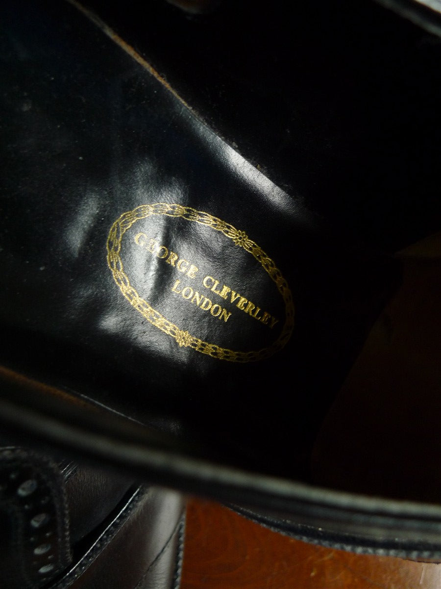 26/0711 beautiful vintage george cleverly black leather brogue slip-on shoe w/ bags uk 9