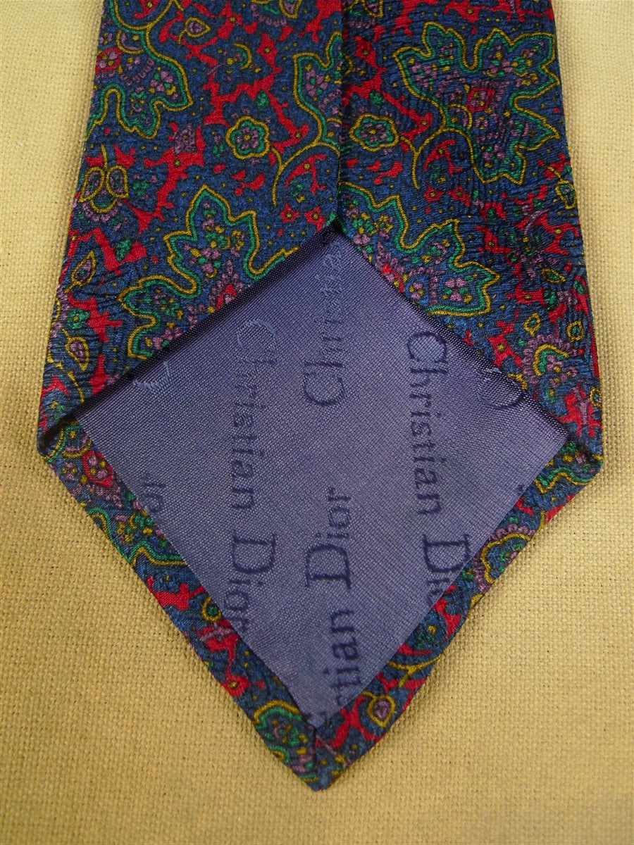 26/0770 immaculate christian dior red green leaf pattern 100% silk tie