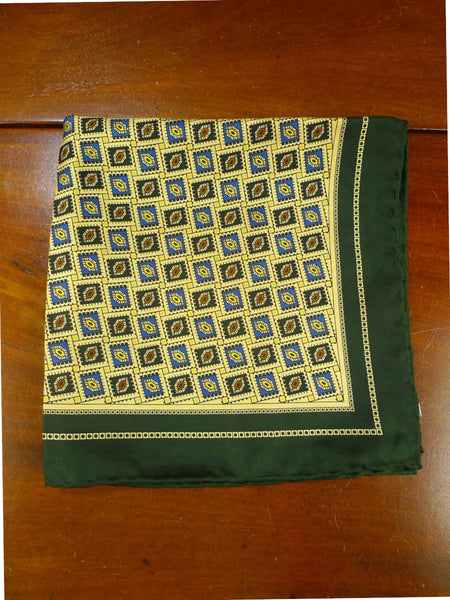 26/0741 immaculate turnbull & asser Jermyn St. green gold 100% silk pocket square