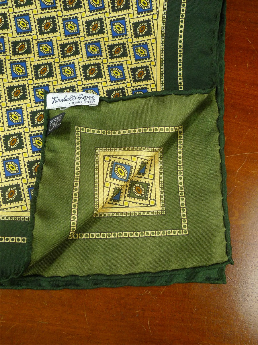 26/0741 immaculate turnbull & asser Jermyn St. green gold 100% silk pocket square