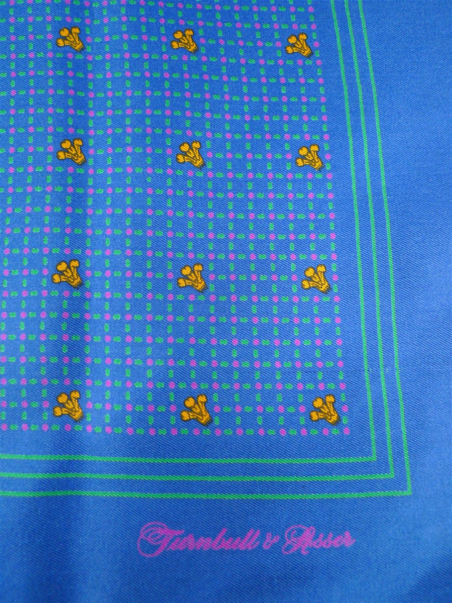 26/0740 immaculate turnbull & asser Jermyn St. blue green 100% silk pocket square