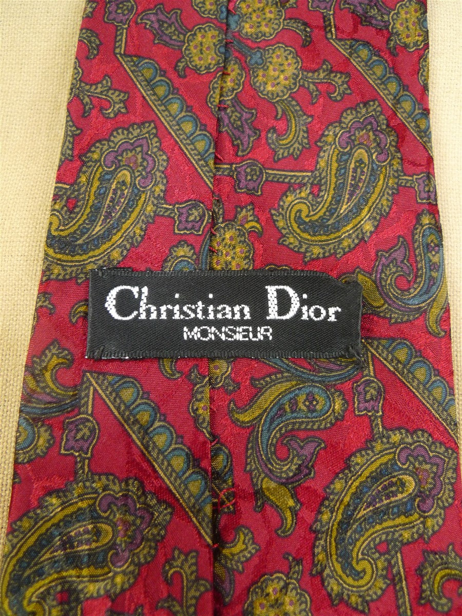 26/0782 immaculate christian dior red paisley pattern 100% silk tie