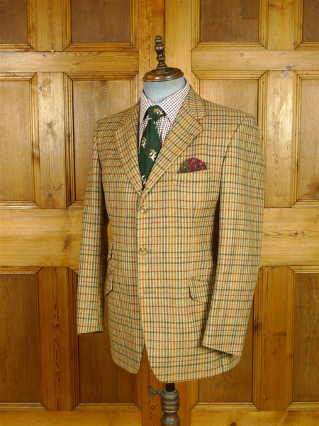26/0792 immaculate cordings of piccadilly tan brown sporting check tweed jacket w/ horn buttons 38 regular