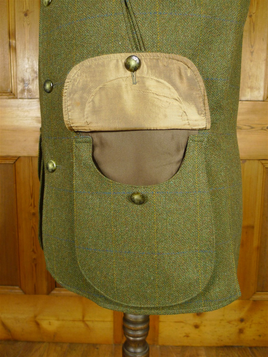 26/0798 immaculate alexander james of pendlebury green wp check tweed shooting vest rrp £295 medium 41