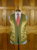 26/0799 immaculate musto performance green wp check tweed shooting waistcoat 44-45