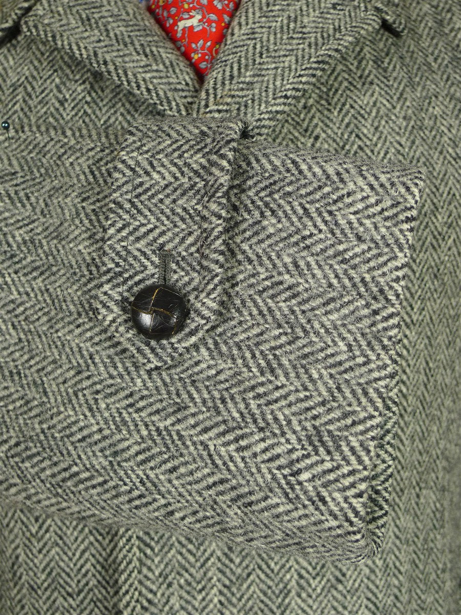 26/0804 vintage harris tweed grey herringbone wool car coat peacoat w/ leather buttons 41-42