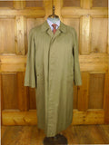 26/0796 near immaculate vintage green burberry cotton mix raincoat mac w/ detachable liner 44