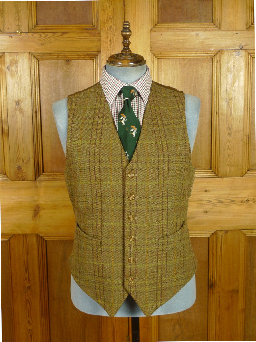 26/0814 wonderful vintage p&j haggart of aberfeldy heavyweight khaki wp check 3-piece tweed shooting suit 44 regular
