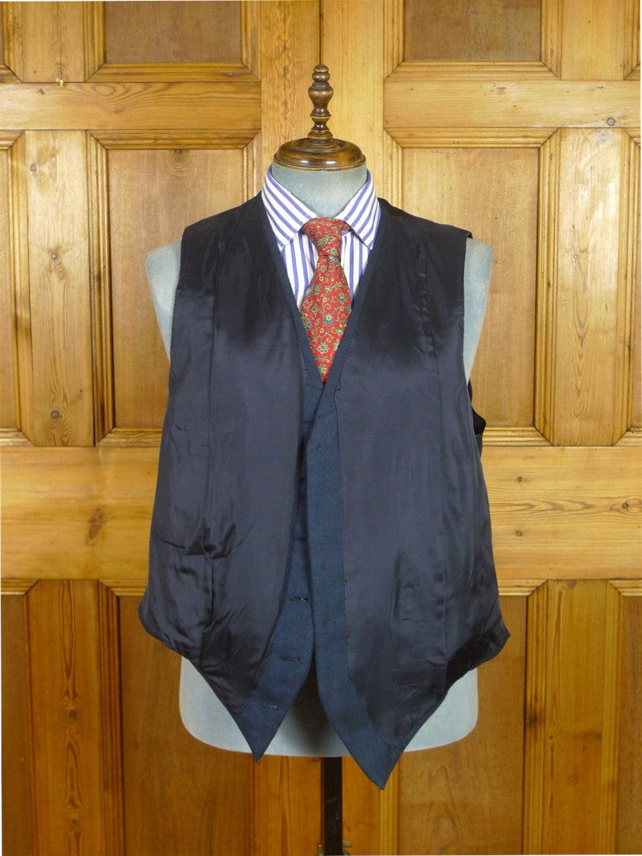26/0812 kent haste lachter 2023 savile row bespoke blue herringbone weave 4-piece worsted suit (portly cut) 48 regular to long
