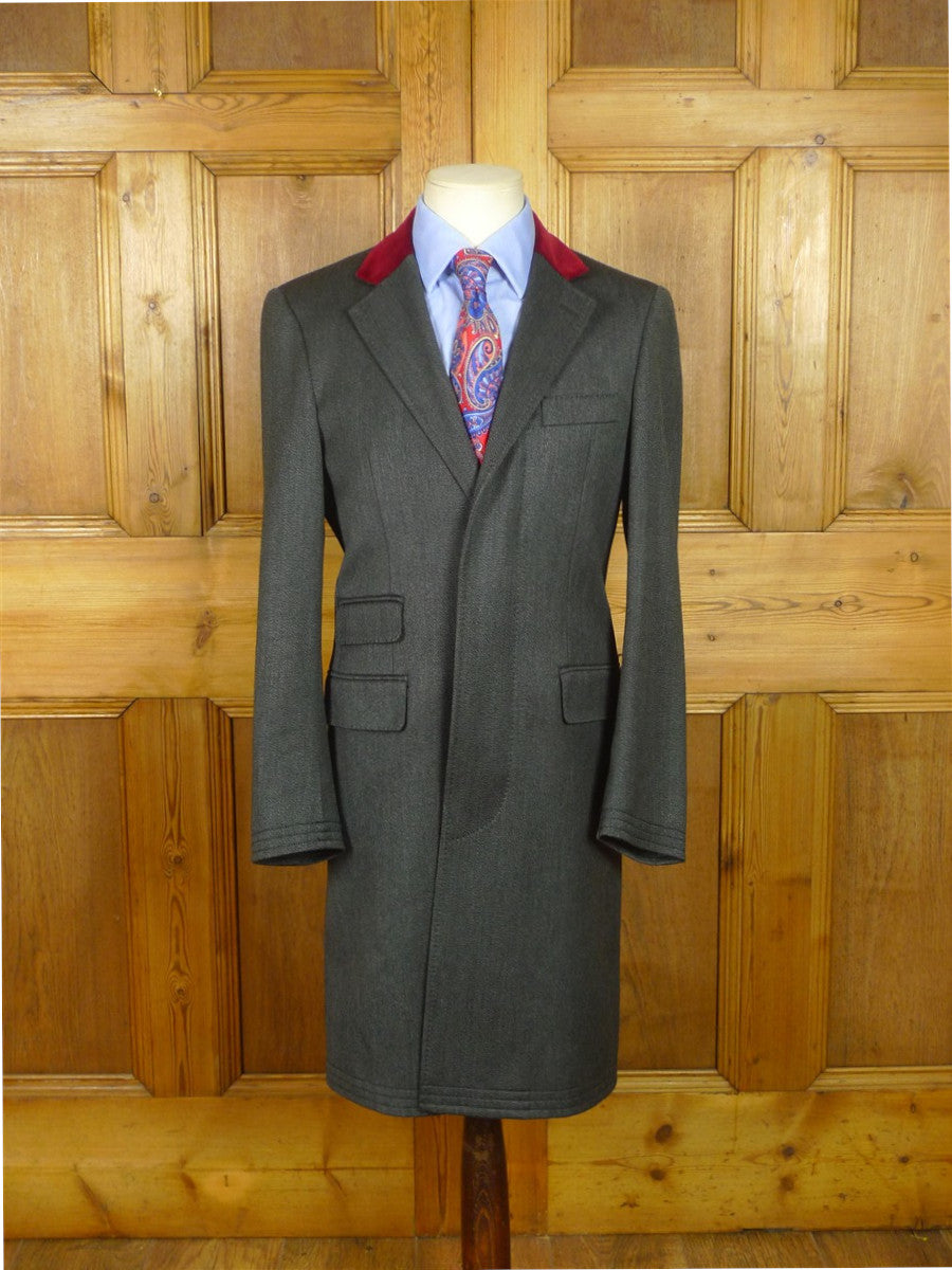 26/0815 immaculate crombie grey venetian wool covert coat overcoat w/ velvet collar (rrp £700) 36 regular