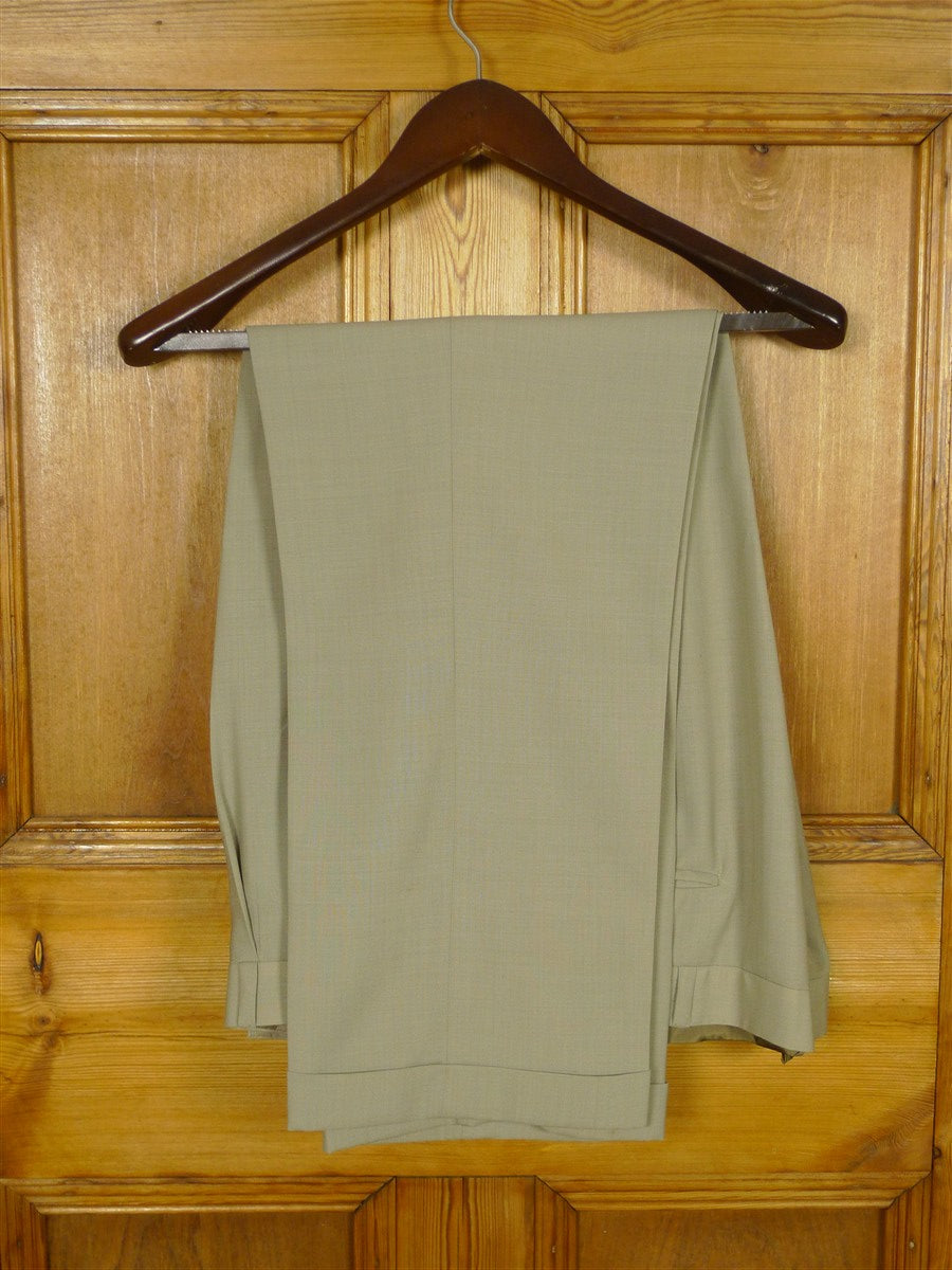 26/0827 couch & hoskin 2004 city of london bespoke pale khaki fresco weave wool suit 42-43 short