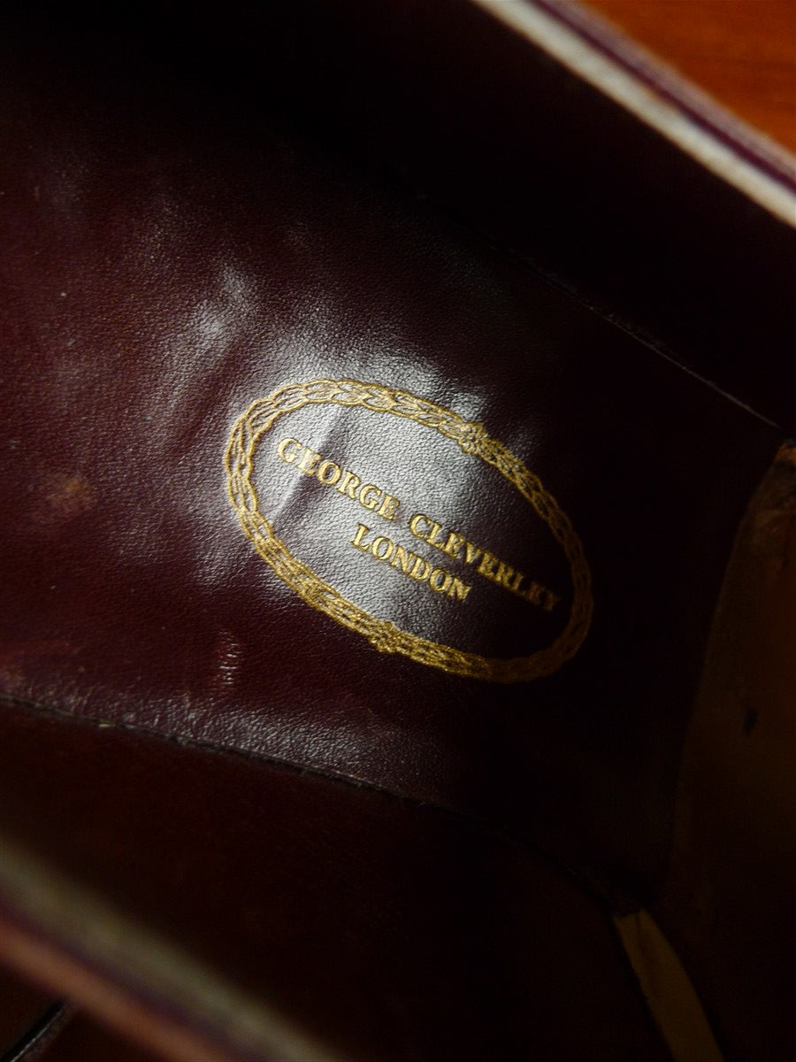 26/0705 beautiful vintage george cleverly brown leather brogue slip-on shoe w/ bags uk 9