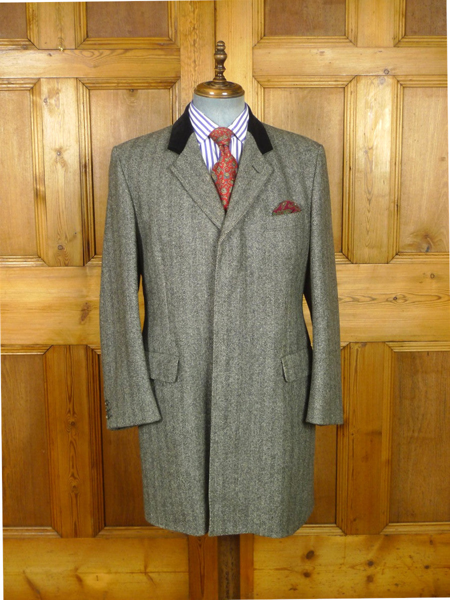 26/0859 near immaculate crombie grey herringbone wool chesterfield coat overcoat w/ velvet collar 42 regular