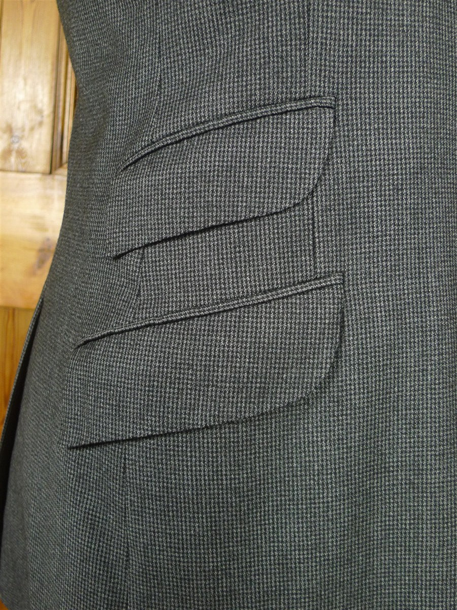 26/0858 immaculate hackett grey dogtooth loro piana 4-seasons super 120s wool suit 39 regular to long