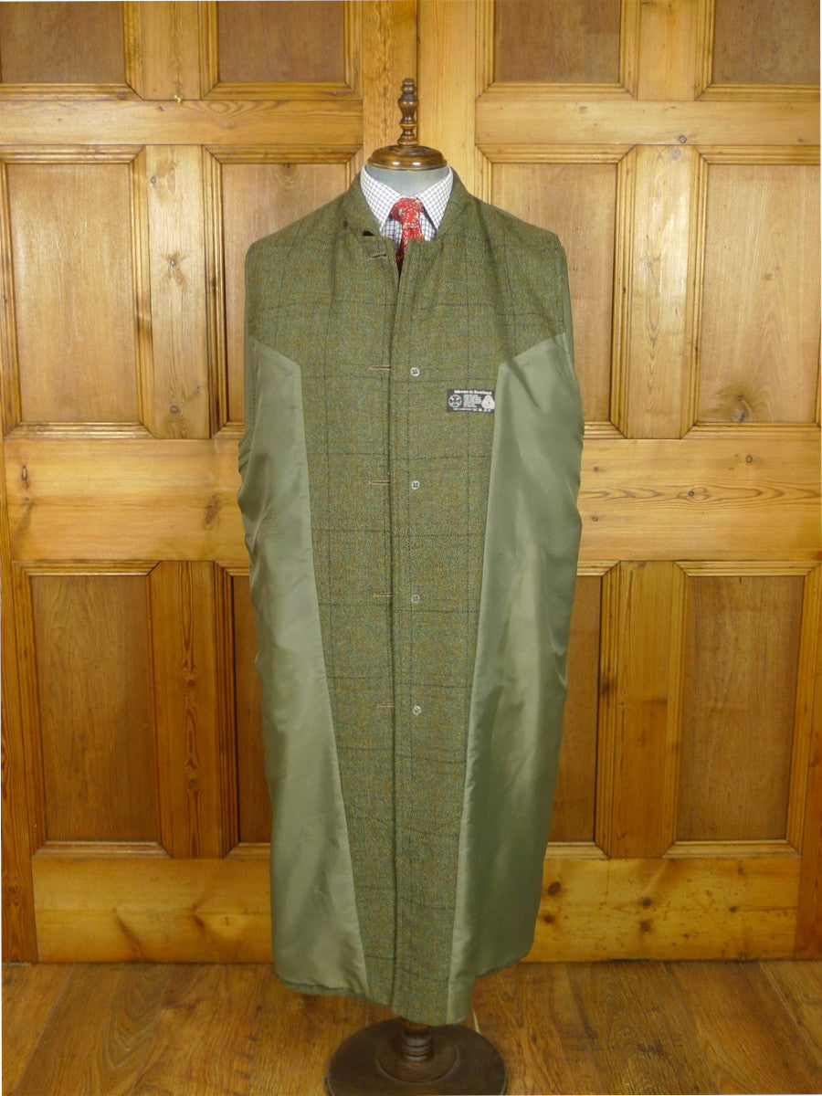 26/0871 vintage scottish tailor-made green wp check tweed inverness cape 46