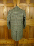 26/0875 vintage heavyweight crombie wool tailor-made green / brown houndstooth check tweed coat overcoat 40-42