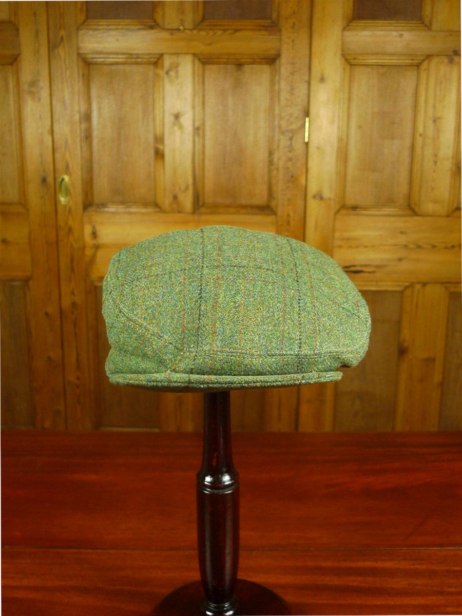 26/0879 scottish green lairg tartan check tweed flat cap for country pursuits / vintage revivals 61 cms
