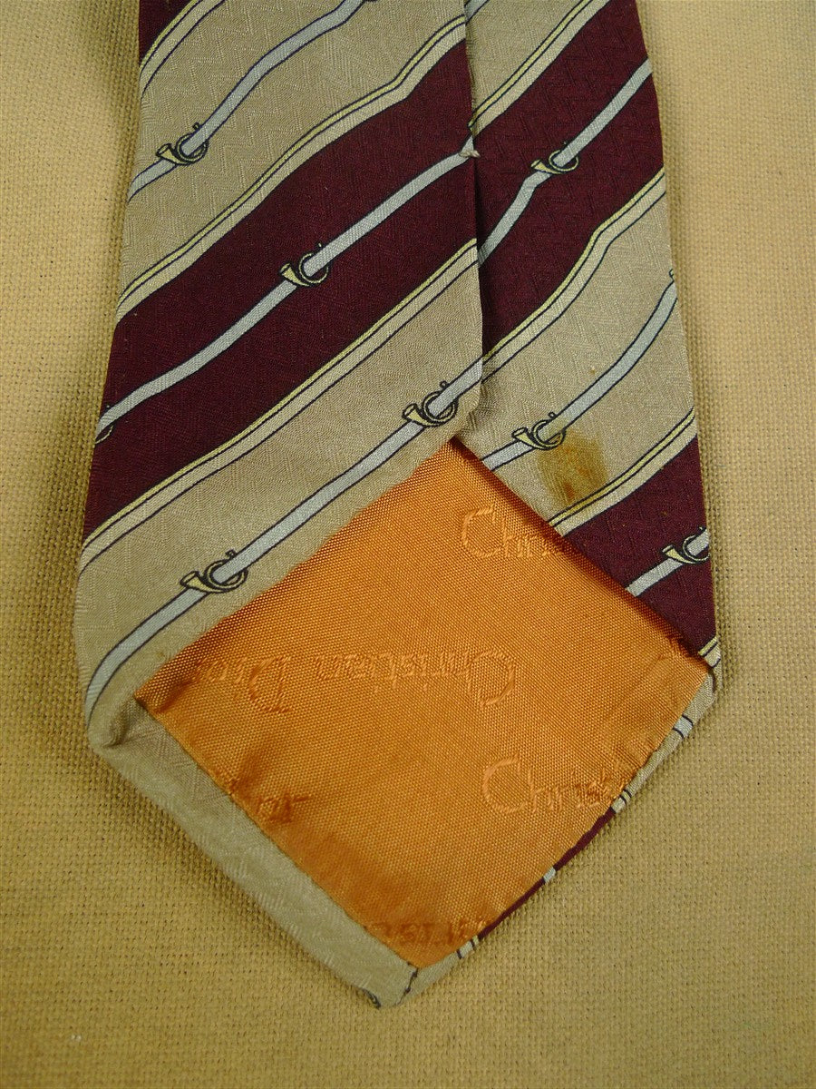 26/0897 wonderful vintage christian dior burgundy / beige striped silk tie w/ horn motif