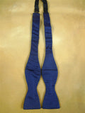 26/0884 vintage silk navy blue / grey lilac polka dot bow tie