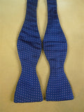 26/0884 vintage silk navy blue / grey lilac polka dot bow tie