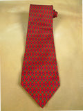 26/0904 immaculate vintage british red / green & blue link pattern silk tie