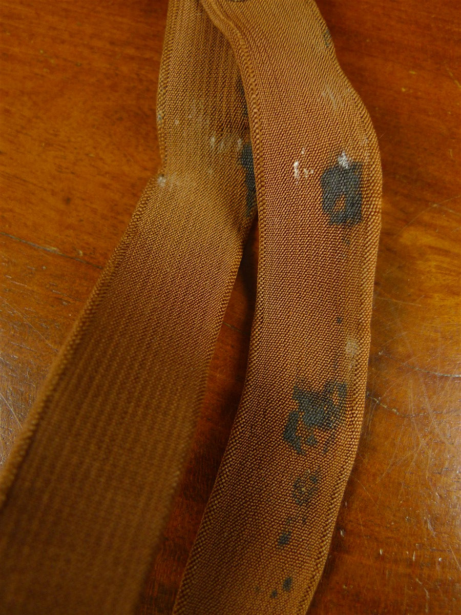 26/0919 vintage albert thurston red boxcloth braces w/ brown leather ends