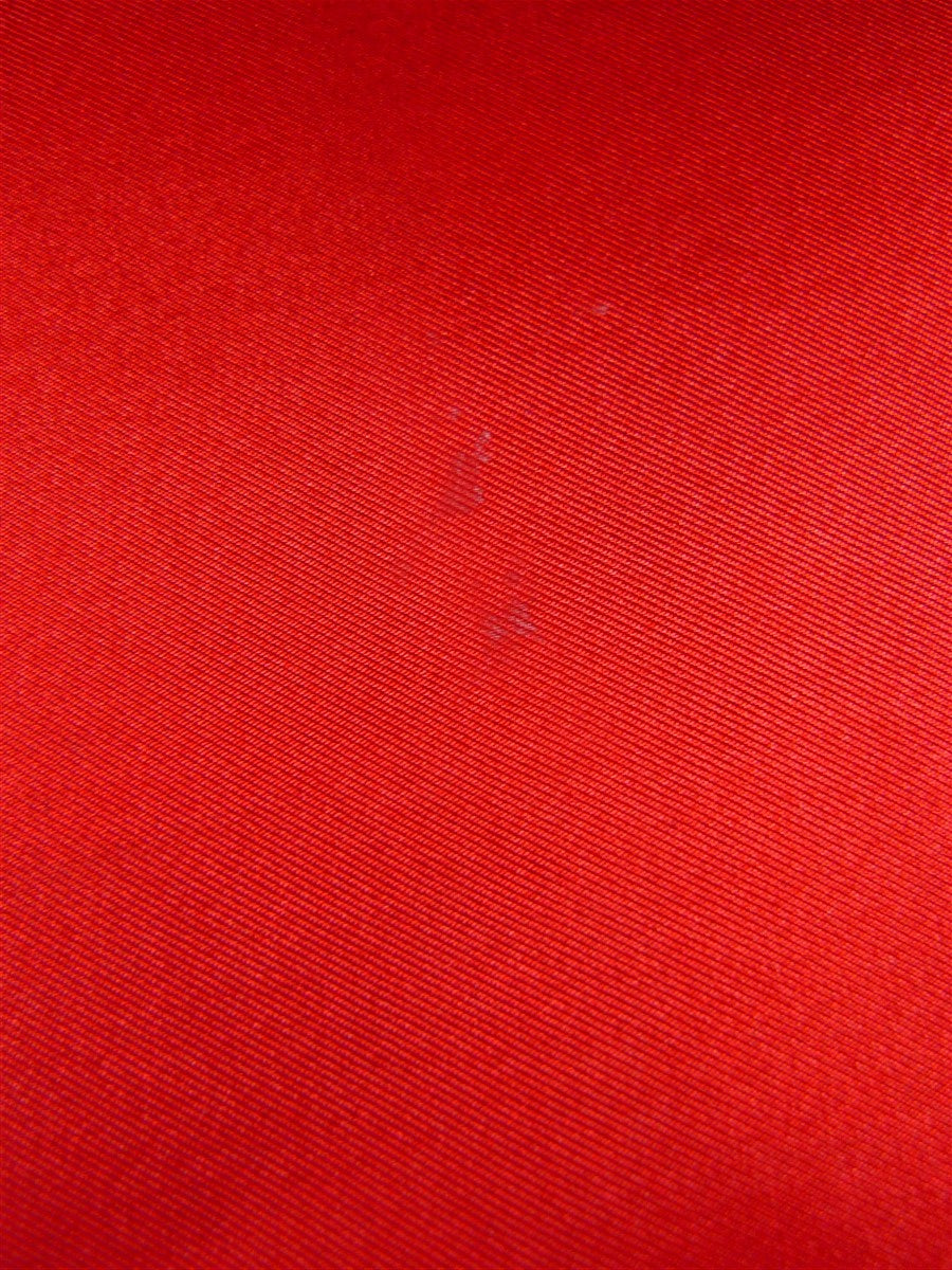 26/0939 red turnbul & asser jermyn street silk pocket square