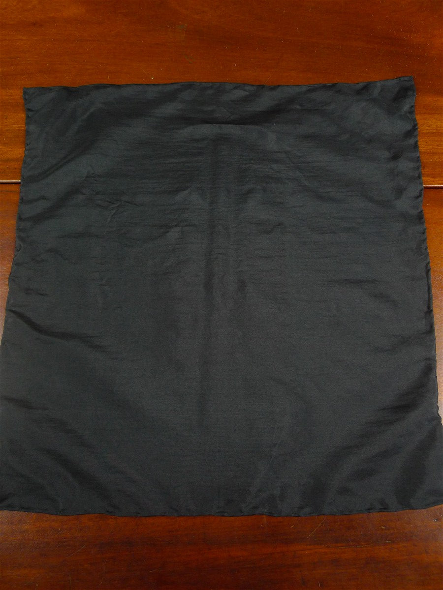 26/0943 immaculate vintage black macclesfield silk evening dress pocket square