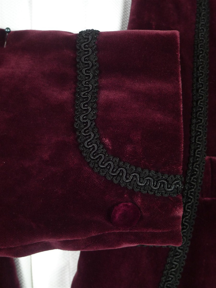 26/0945 genuine 1960s vintage burgundy red shawl lapel dinner / smoking jacket w/ braid trims 39-40 short to regular