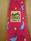 26/0946 hermes red / blue seal pattern silk tie 7293 EA