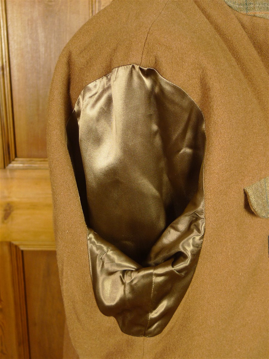 26/0959 exceptional immaculate vintage invertere heavyweight wp check heavyweight twill field coat w/ ghillie collar & back strap 44 regular
