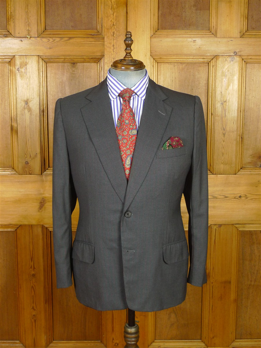 26/0958 welsh & jefferies 2008 savile row bespoke grey / red pin-stripe wool suit 43 short to regular