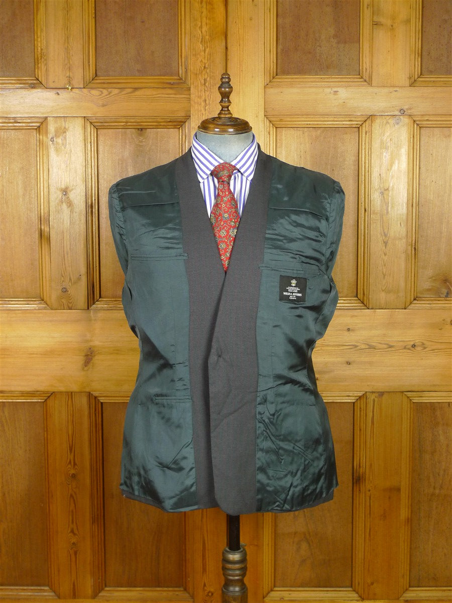 26/0958 welsh & jefferies 2008 savile row bespoke grey / red pin-stripe wool suit 43 short to regular