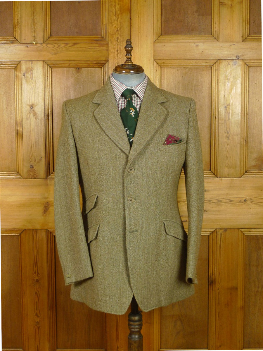 26/0973 immaculate vintage heavyweight green keepers tweed hacking jacket 43 long