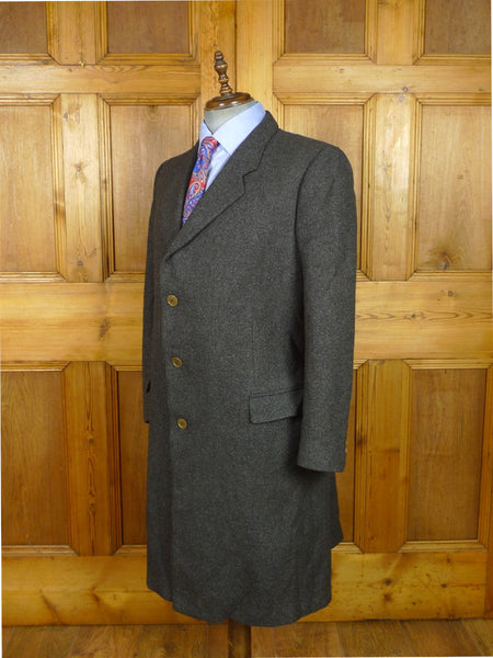 26/1019 near immaculate vintage heavyweight italian grey 100% wool overcoat coat 46