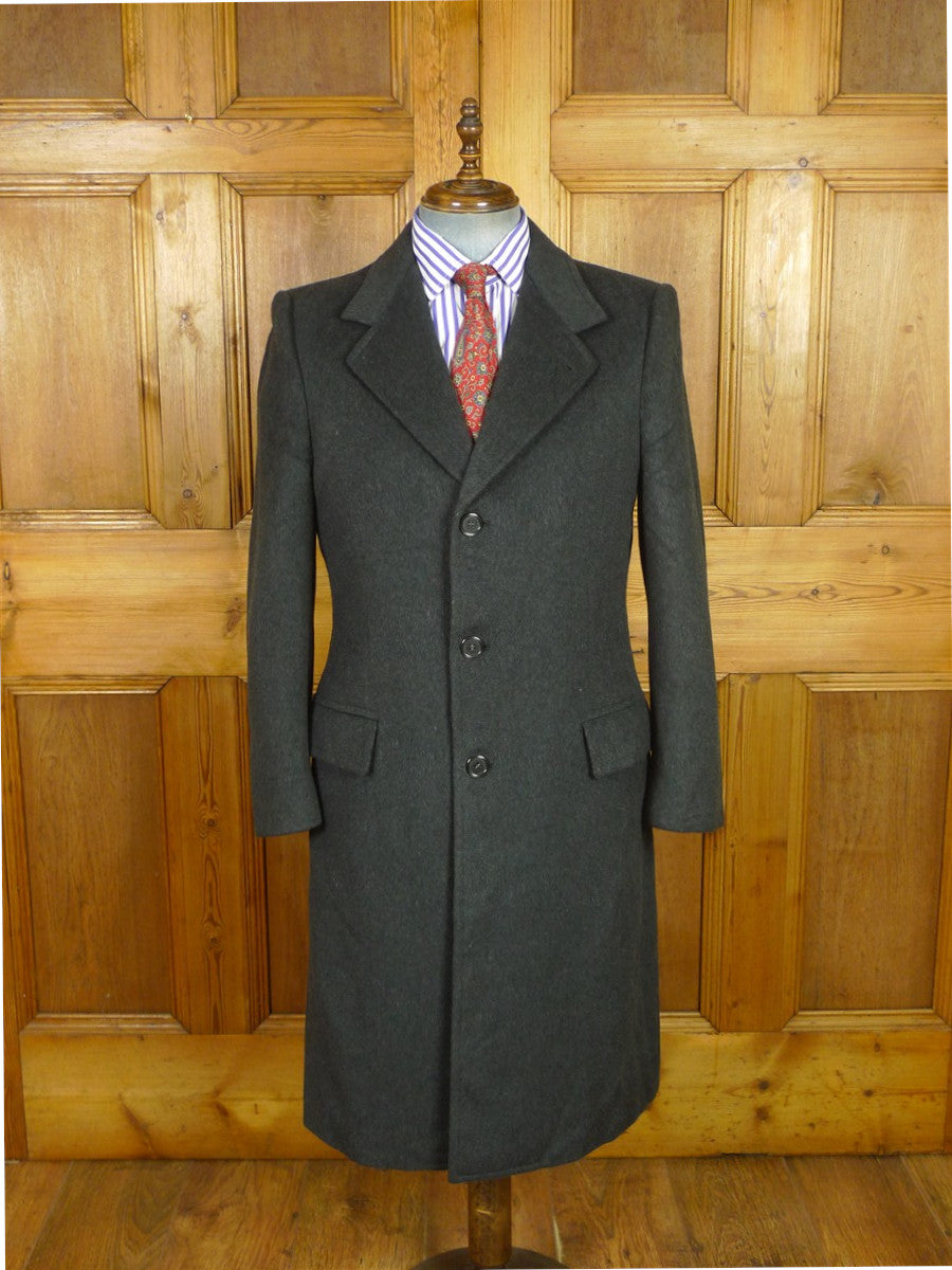 26/1022 immaculate vintage heavyweight grey chesterfield overcoat coat 40
