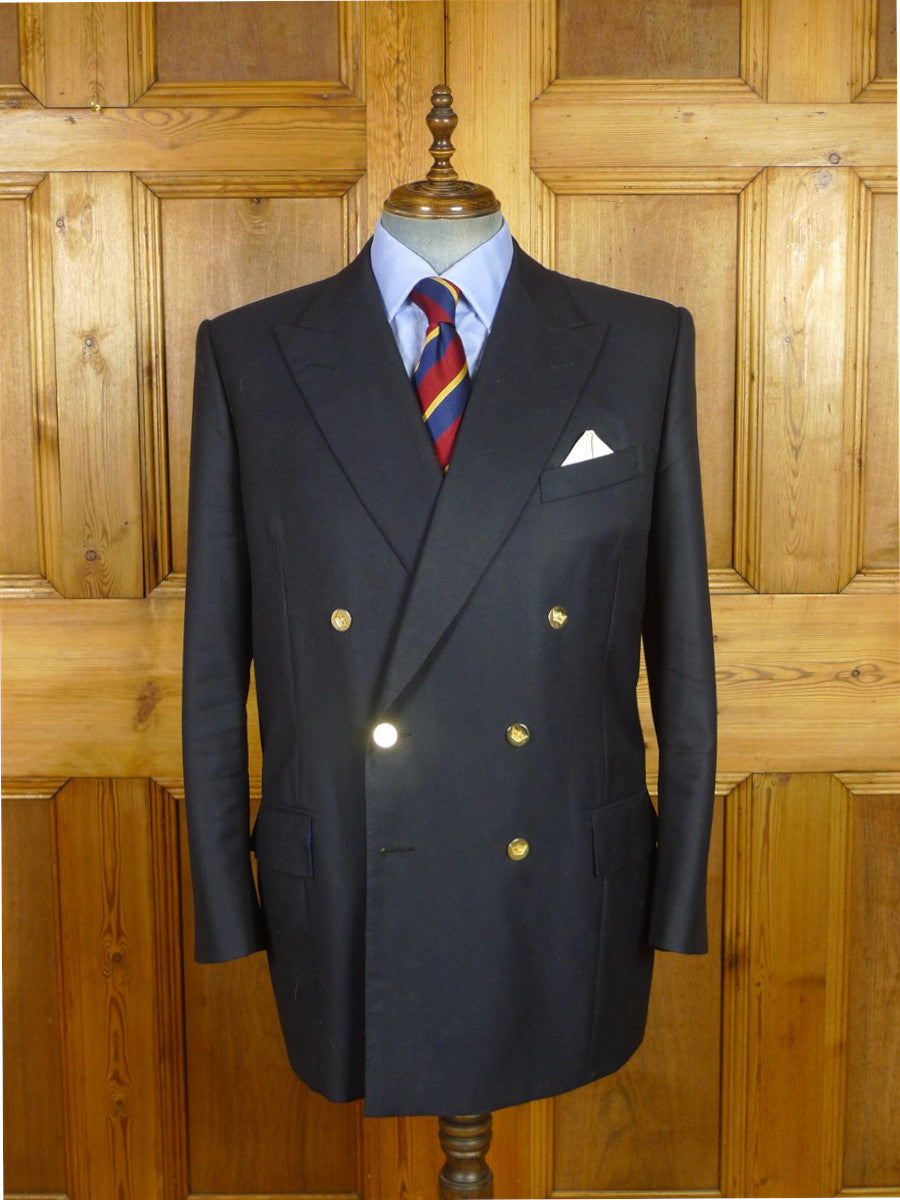 26/1013 gieves & hawkes 2015 savile row bespoke navy blue d/b worsted blazer 46 regular