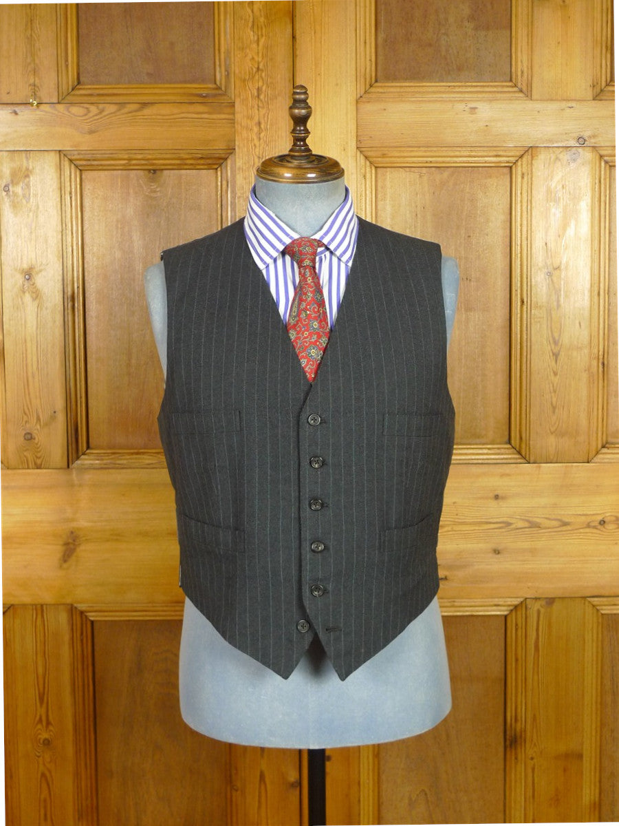 26/1014 vintage 1988 dege & sons savile row bespoke heavyweight grey pin-stripe 3-piece suit 41 regular