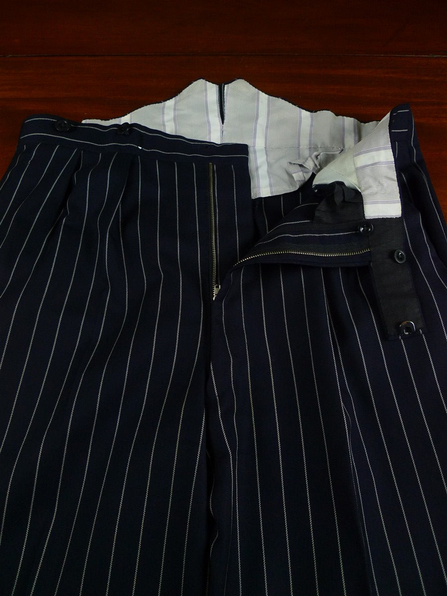 26/1063 immaculate 1991 huntsman savile row bespoke navy blue rope-stripe d/b worsted suit 41 regular to long