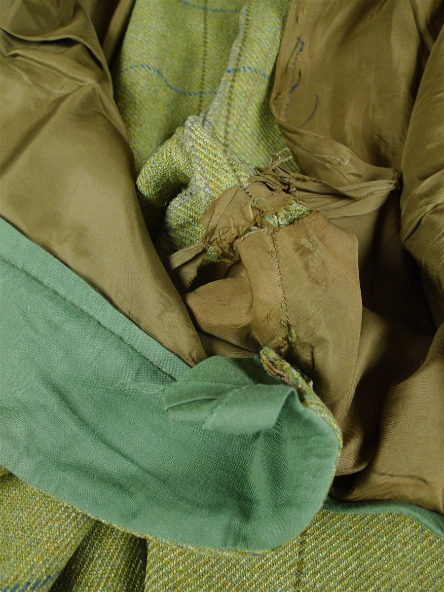 26/1082 dege & skinner 2000 savile row bespoke heavyweight green wp check tweed suit w/ trouser & breeks 45 regular