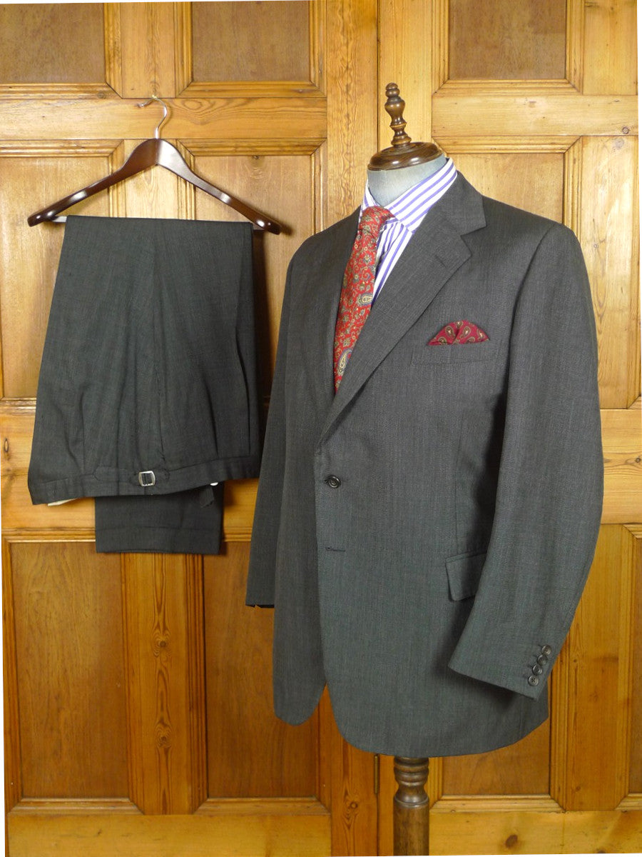 26/1087 dege & skinner 2008 savile row bespoke grey nailhead weave worsted suit 48 regular to long (portly cut)