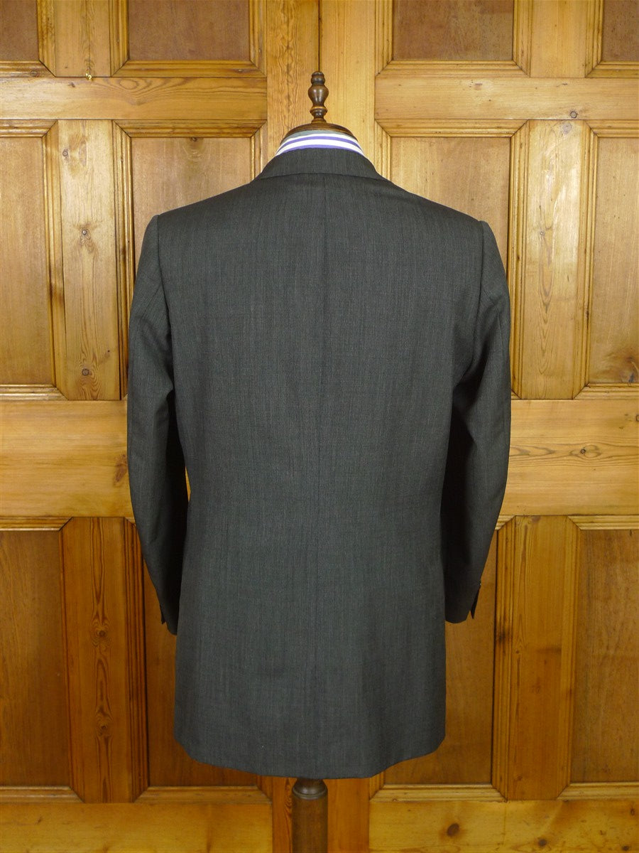 26/1087 dege & skinner 2008 savile row bespoke grey nailhead weave worsted suit 48 regular to long (portly cut)