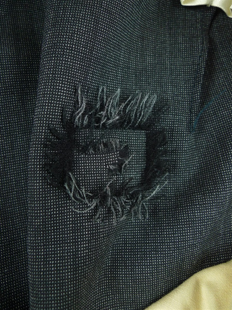 26/1087 dege & skinner 2008 savile row bespoke grey nailhead weave worsted suit 48 regular to long (portly cut)